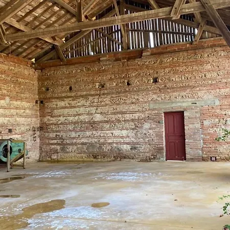 Mountoussin - Ferme De Charme Vue Pyrenees Avec Piscine Villa *